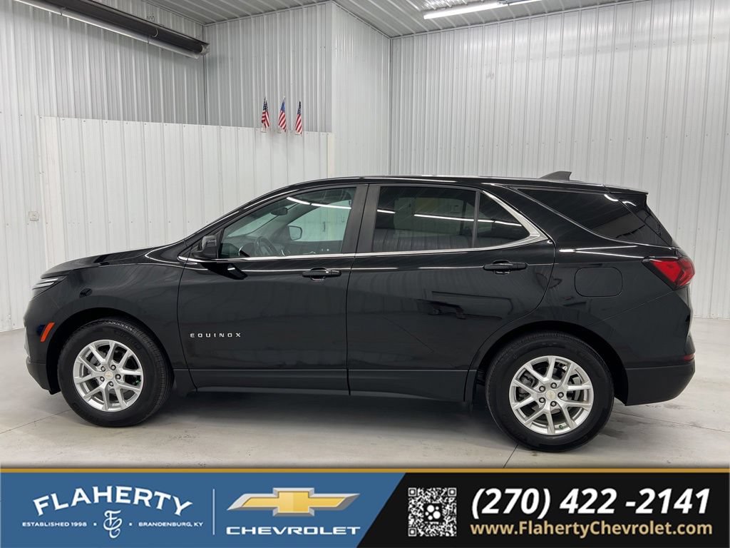 Used 2024 Chevrolet Equinox LT w/ LPO, Floor Liner Package FWD image 5