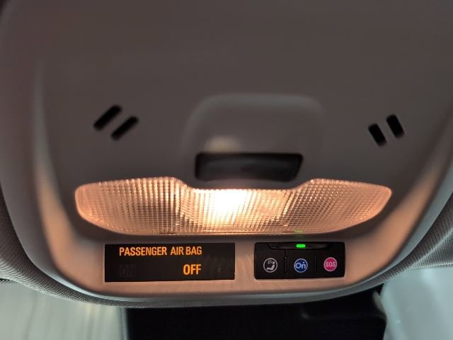 New 2026 Chevrolet Trax LT w/ LT Convenience Package FWD image 24