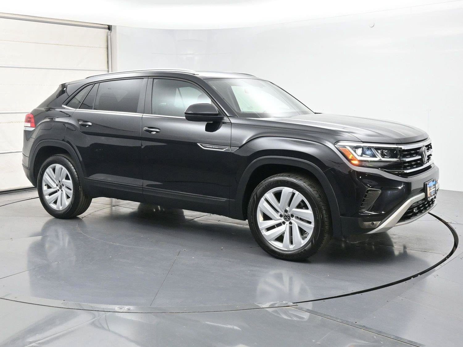 Used 2023 Volkswagen Atlas Cross Sport SE w/ Panoramic Sunroof Package AWD/4WD image 27