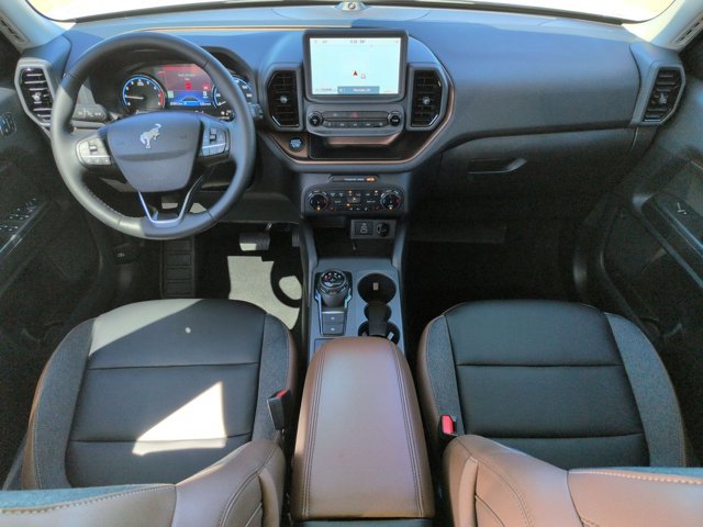 Certified 2024 Ford Bronco Sport Outer Banks w/ Tech Package image 19