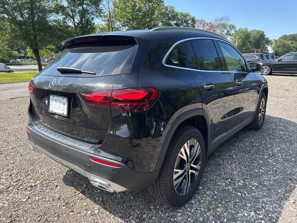 Used 2026 Mercedes-Benz GLA 250 4MATIC image 5