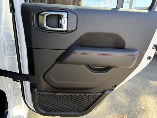 New 2026 Jeep Wrangler Unlimited Rubicon w/ Safety Group image 16