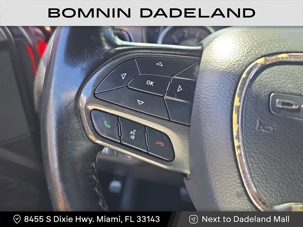 Used 2020 Dodge Challenger SXT image 17