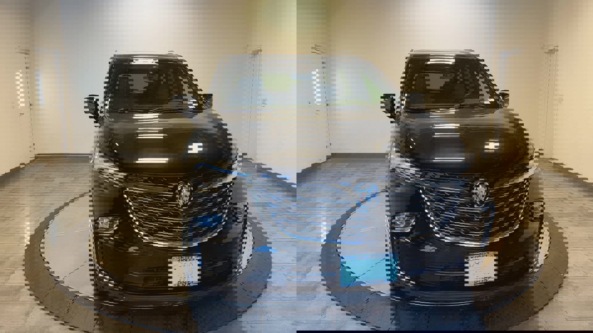 Used 2024 Buick Enclave Premium image 3