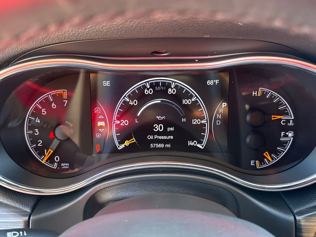 Used 2021 Jeep Grand Cherokee Laredo image 17