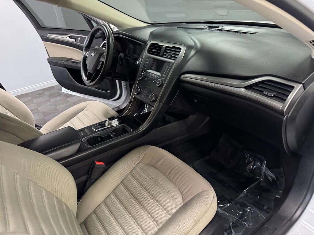 Used 2019 Ford Fusion S image 55