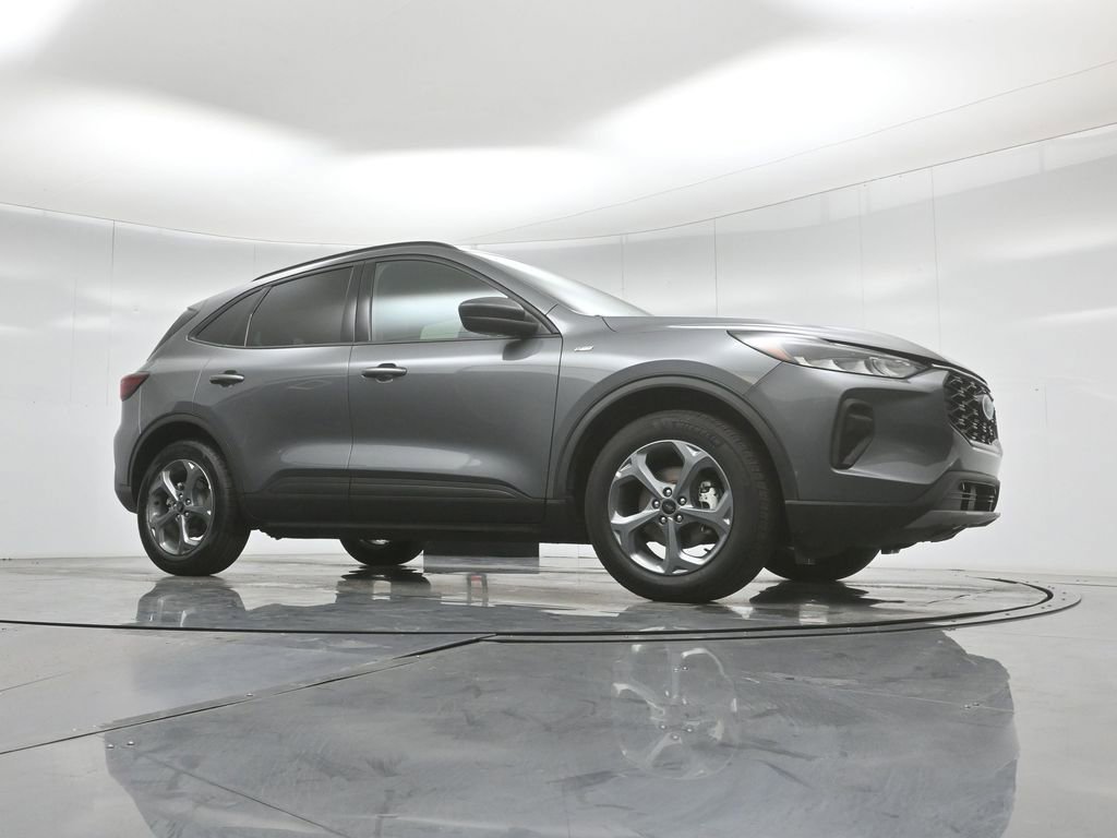 Certified 2025 Ford Escape ST-Line image 47