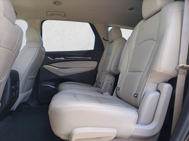 Used 2021 Buick Enclave Essence FWD image 18