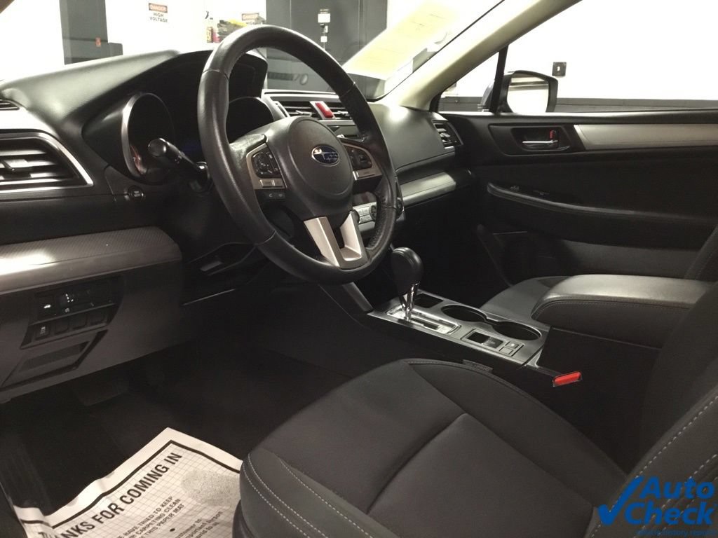 Used 2017 Subaru Legacy 2.5i Premium AWD/4WD image 23