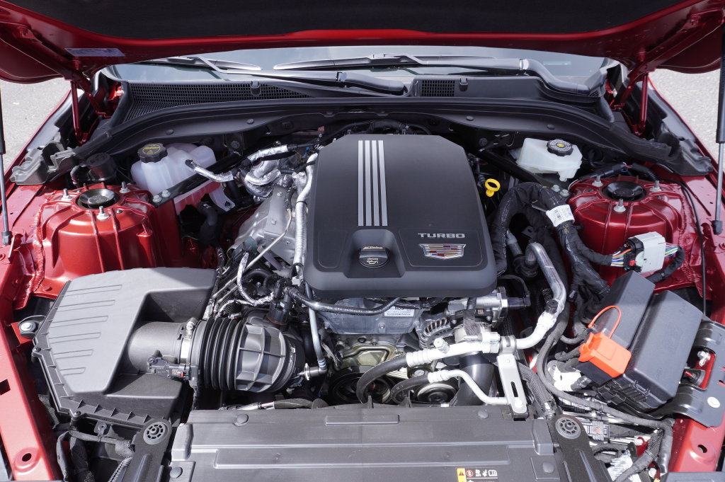 New 2026 Cadillac CT5 Sport w/ Technology Package RWD image 7