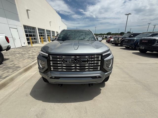 Used 2024 GMC Canyon Denali AWD/4WD image 8