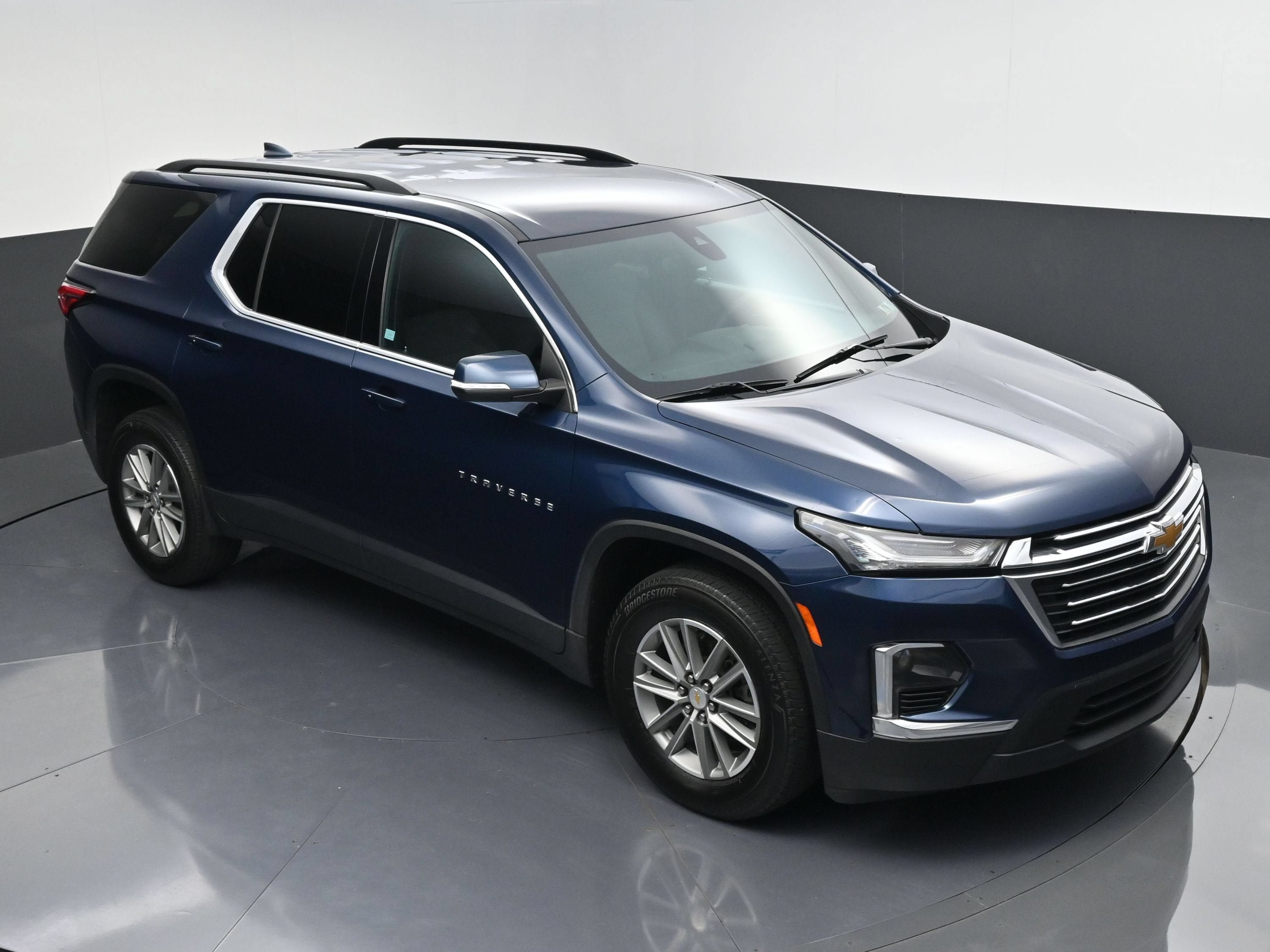 Certified 2023 Chevrolet Traverse LT AWD/4WD image 45