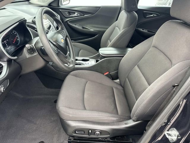 Used 2023 Chevrolet Malibu LT FWD image 18