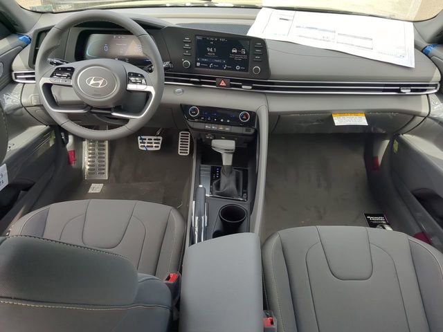 New 2025 Hyundai Elantra Sport FWD image 14