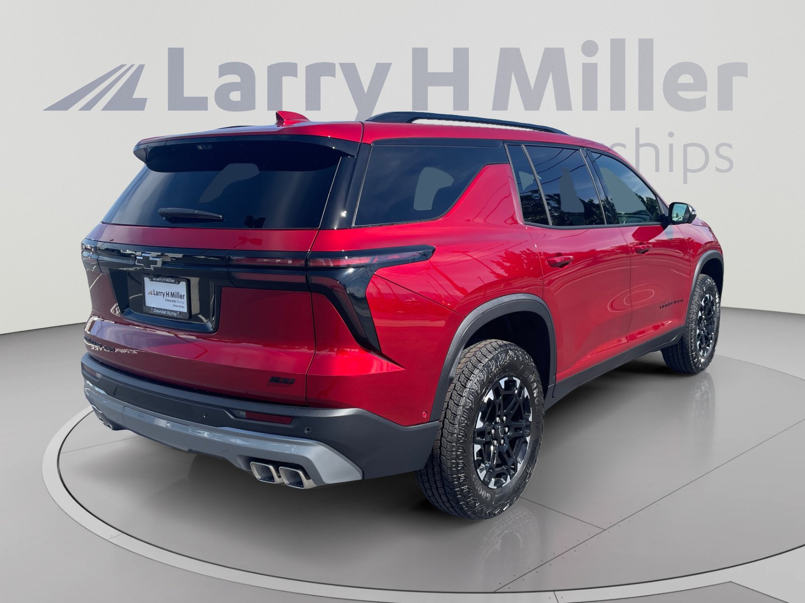 New 2027 Chevrolet Traverse Z71 w/ Enhanced Driving Package AWD/4WD image 5