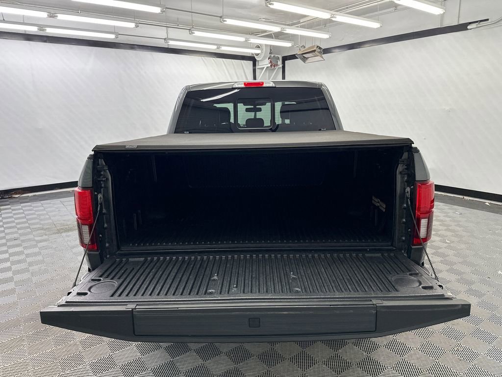 Used 2018 Ford F150 Platinum w/ Equipment Group 701A Luxury AWD/4WD image 20