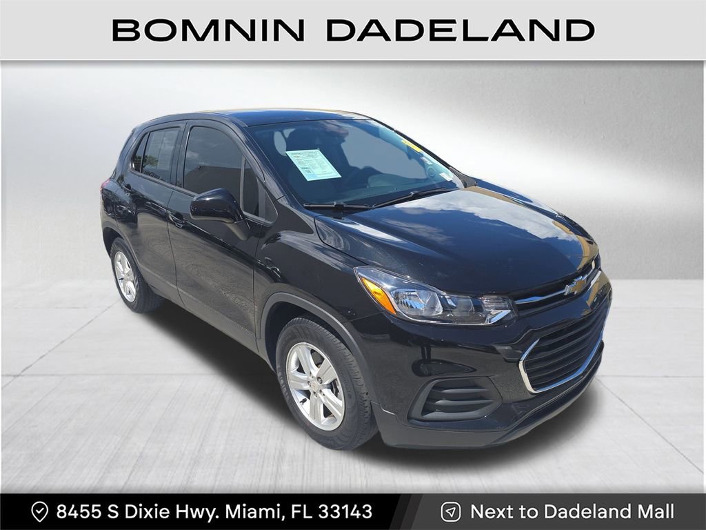 Used 2022 Chevrolet Trax LS w/ Tint and Cruise Package