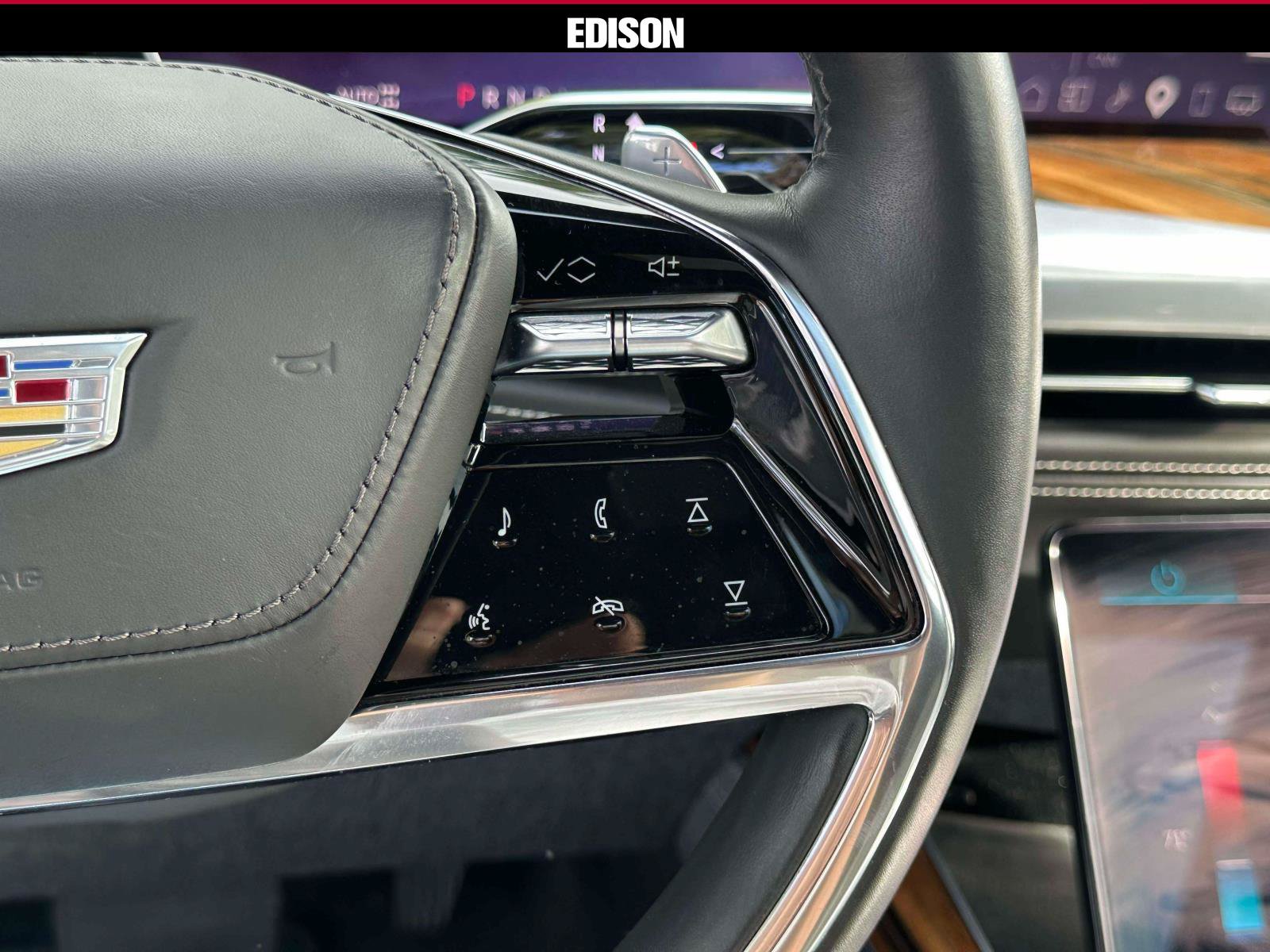 Used 2025 Cadillac Escalade Sport Platinum AWD/4WD image 23