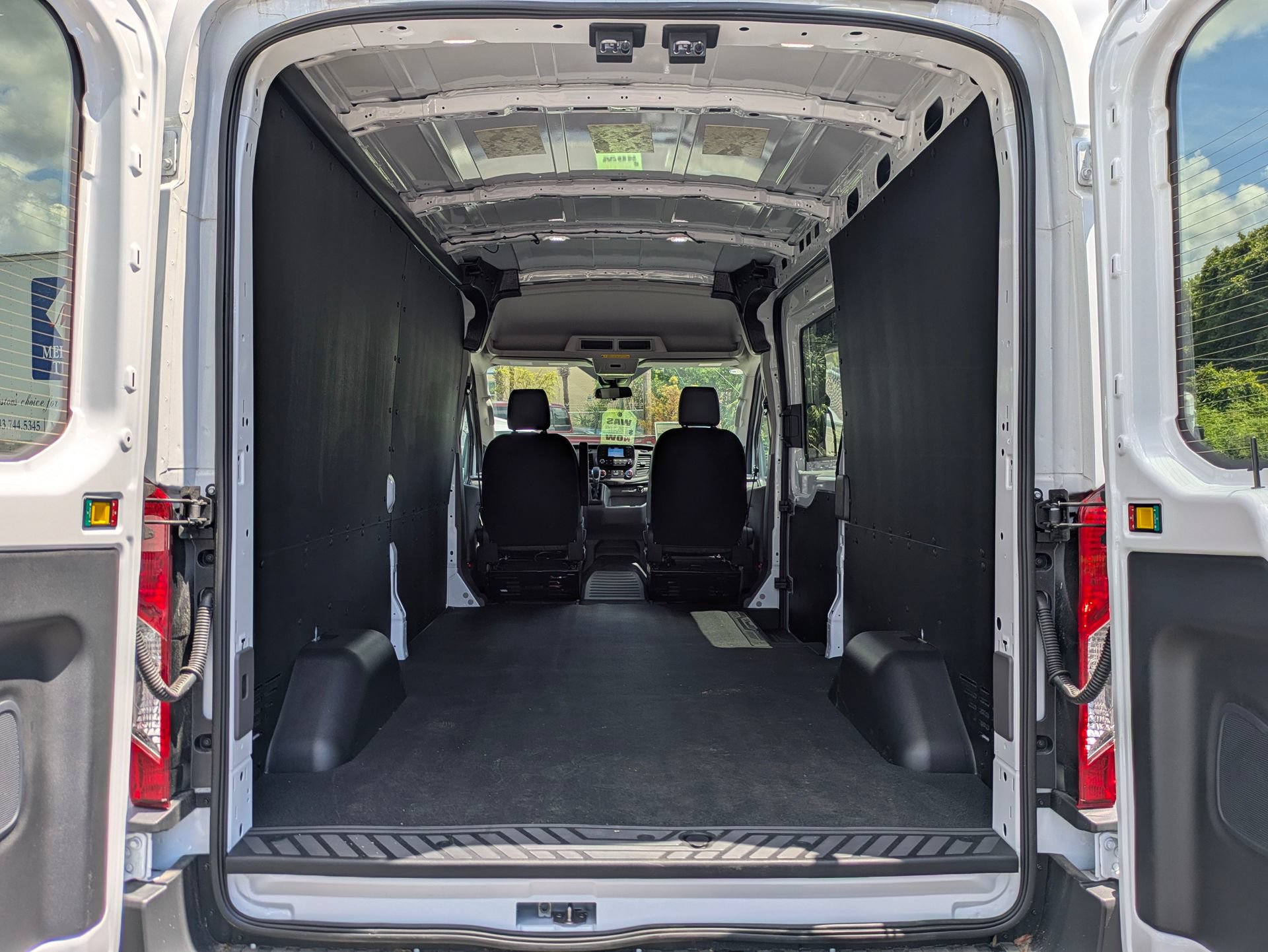 New 2025 Ford Transit 250 148 Medium Roof w/ Load Area Protection Package RWD image 13