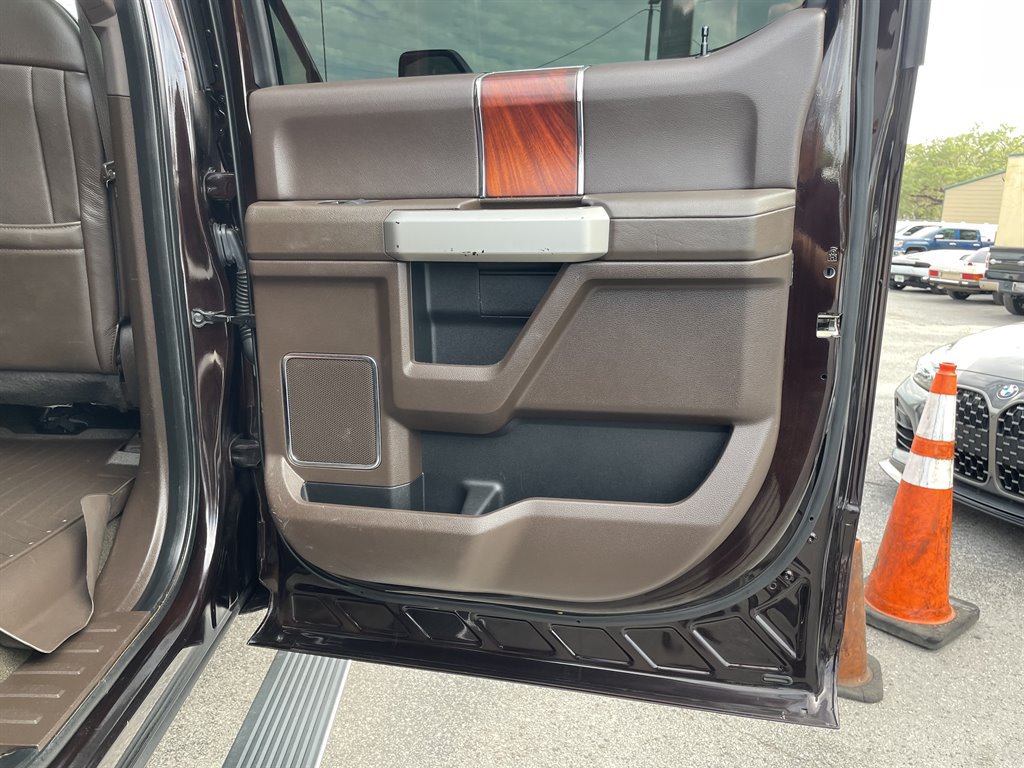 Used 2018 Ford F450 King Ranch w/ King Ranch Ultimate Package AWD/4WD image 51