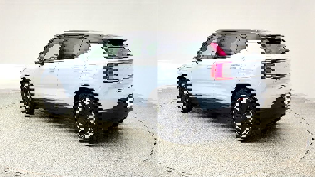 Used 2025 Volvo EX30 Ultra image 7