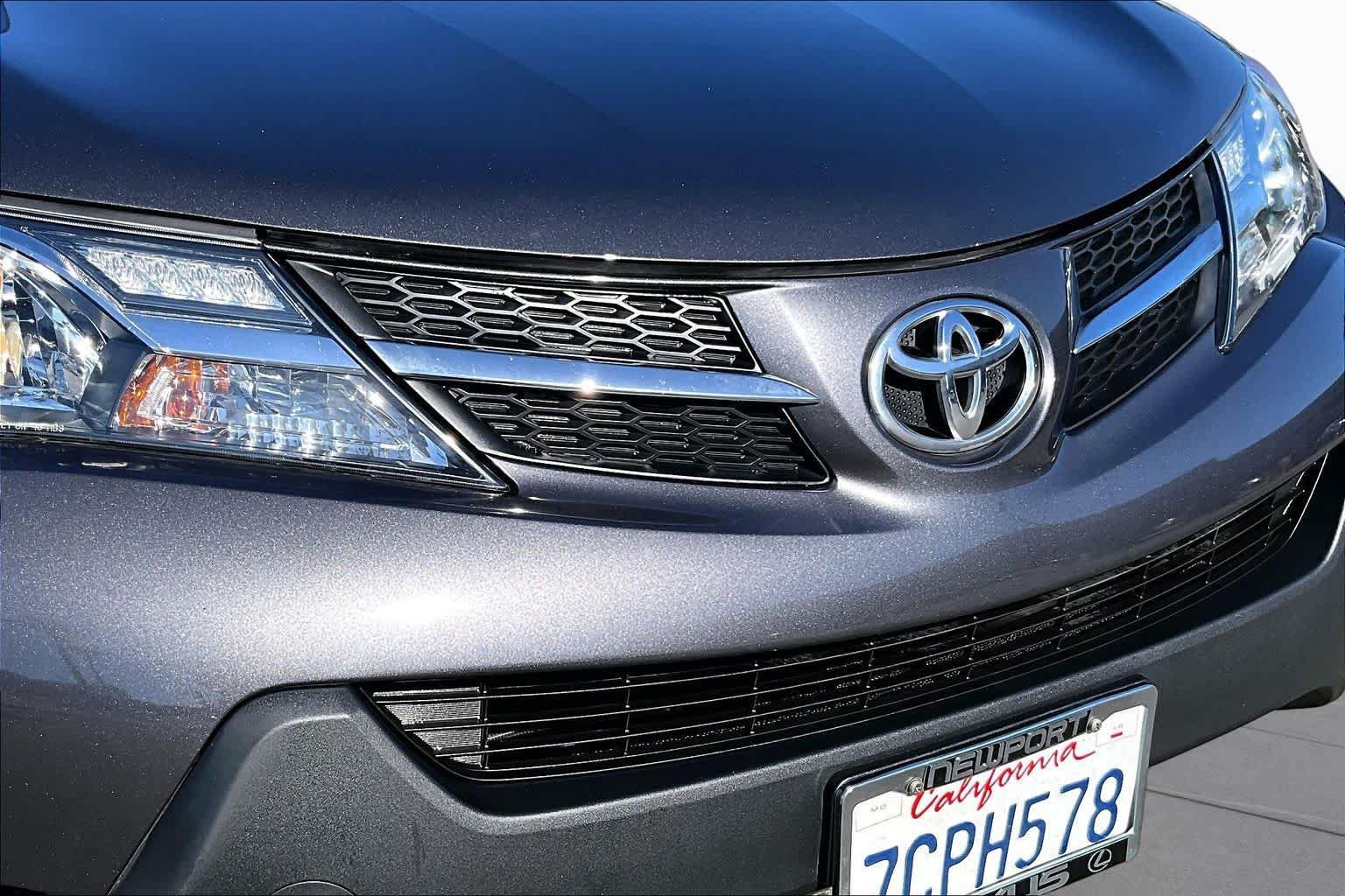 Used 2013 Toyota RAV4 Limited FWD image 28