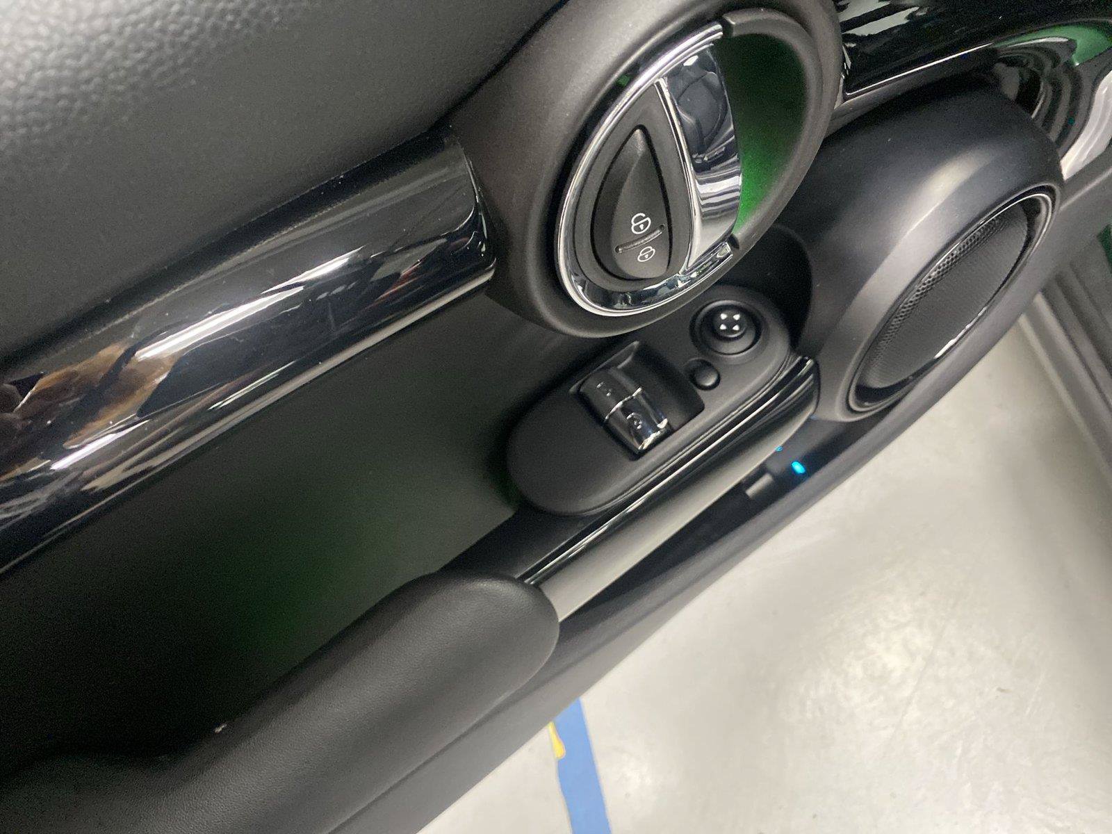 Used 2021 MINI Cooper S w/ 6.5" Touchscreen Package FWD image 19