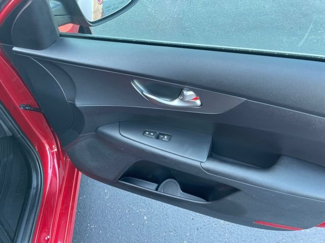 Used 2021 Kia Forte LXS FWD image 41