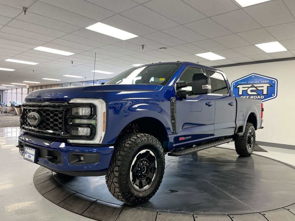 New 2026 Ford F350 4x4 Crew Cab Super Duty image 4