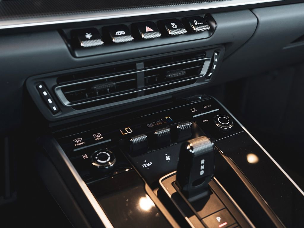 Used 2024 Porsche 911 Turbo S image 28