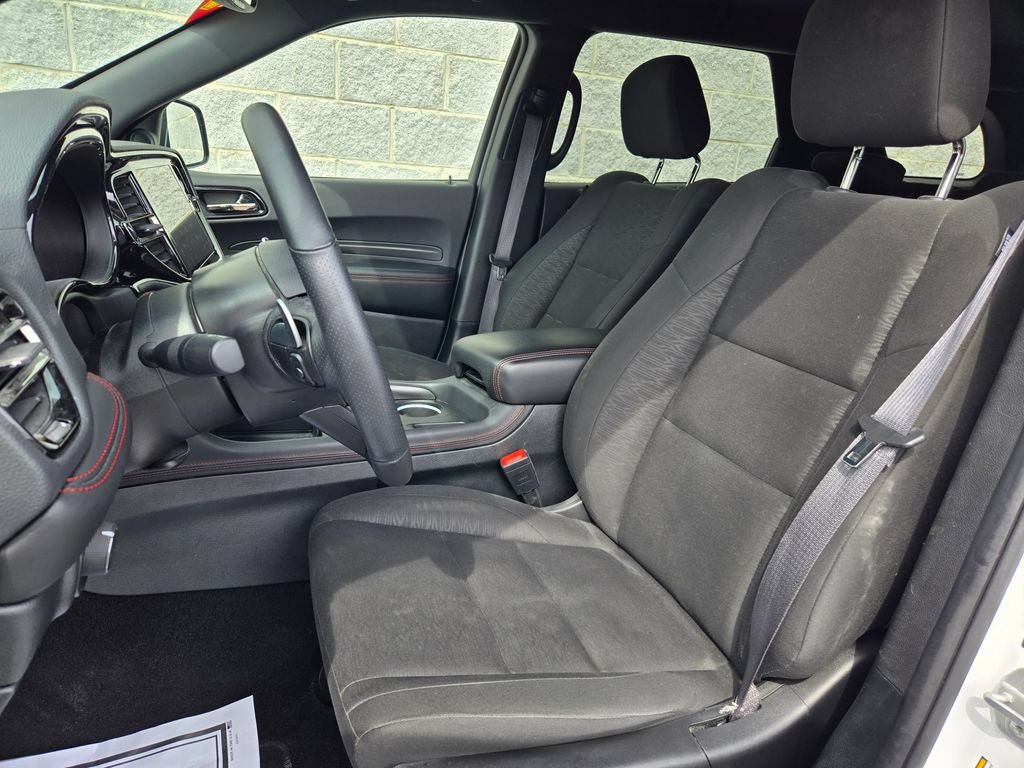 Used 2025 Dodge Durango GT AWD/4WD image 13