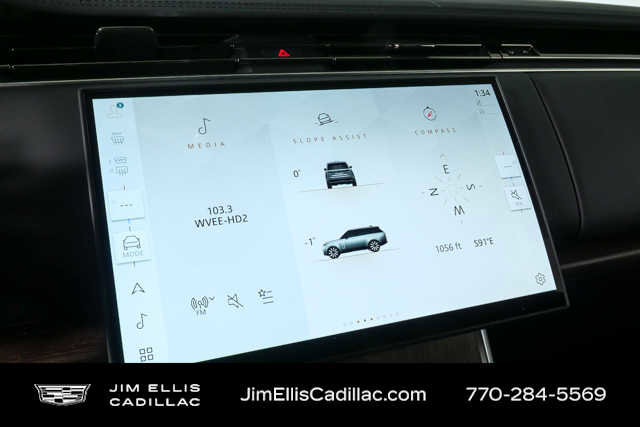 Used 2025 Land Rover Range Rover SE image 16