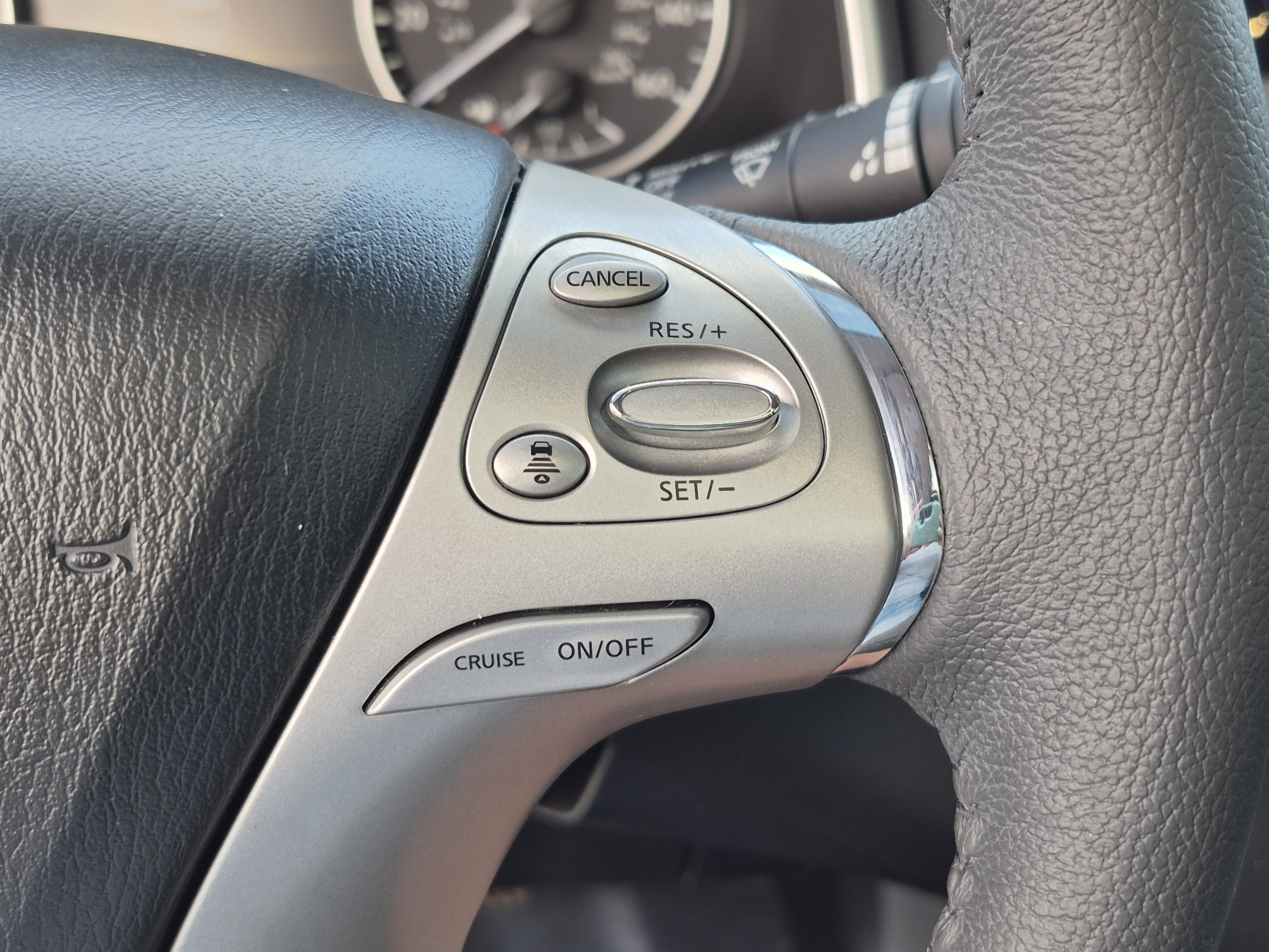 Used 2016 Nissan Murano Platinum w/ Platinum Technology Package FWD image 34