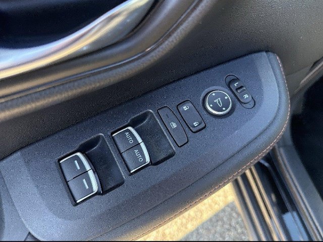 Used 2024 Honda HR-V Sport image 13