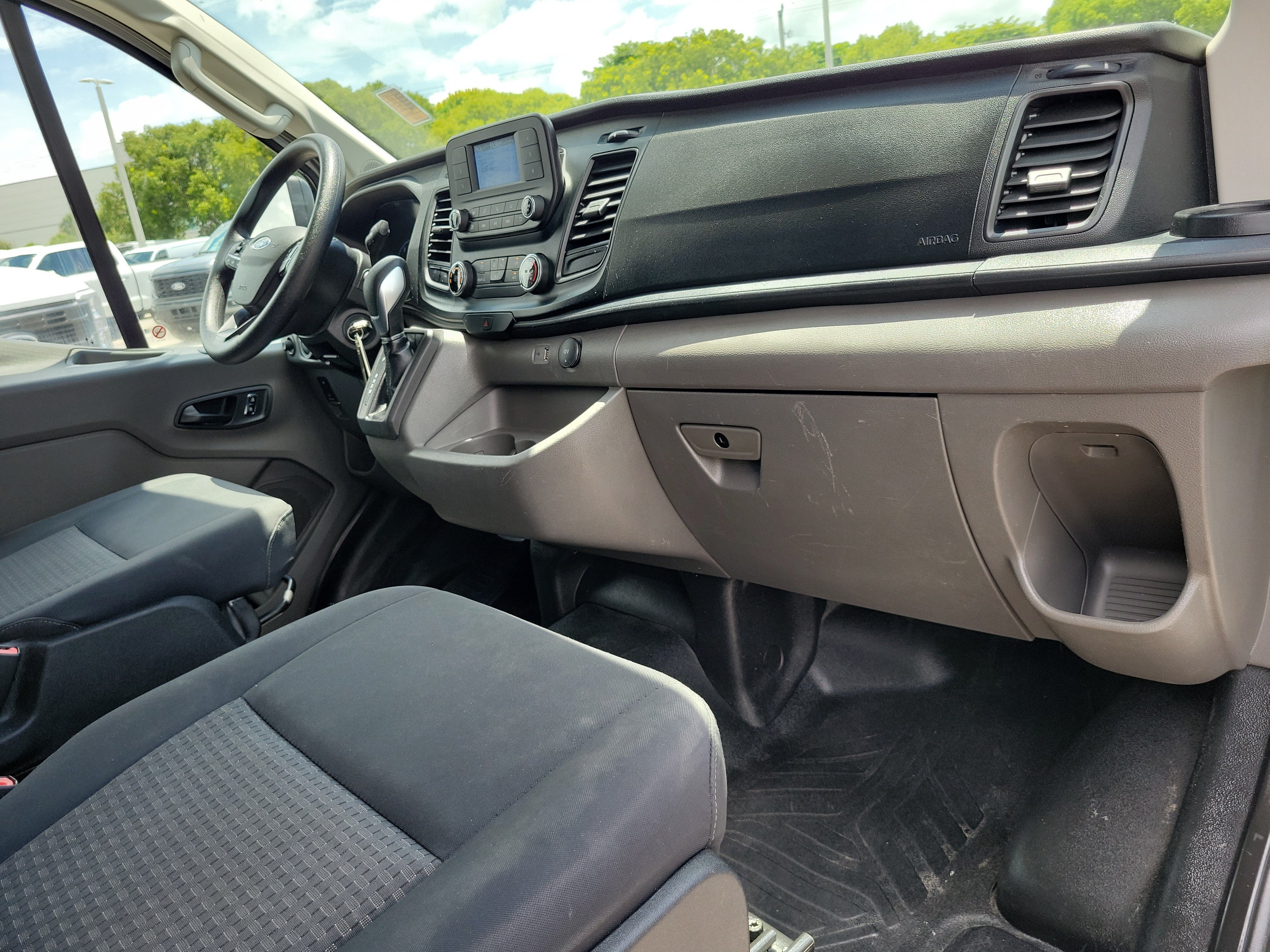 Used 2024 Ford Transit 250 Low Roof w/ Exterior Upgrade Package RWD image 16