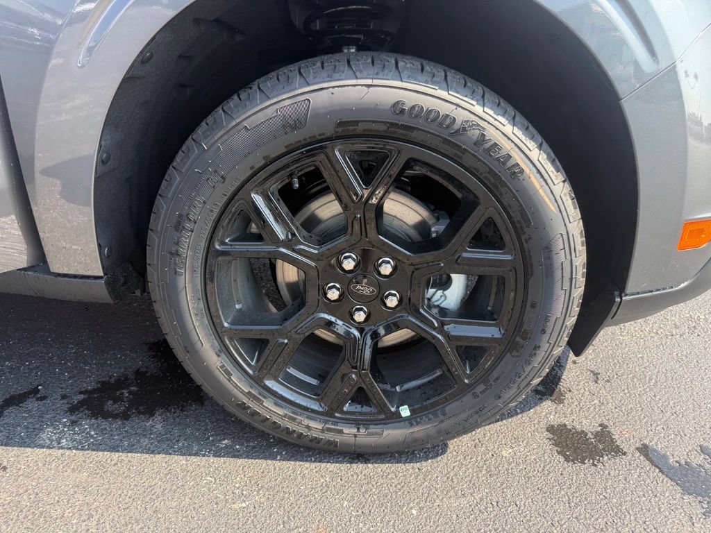New 2026 Ford Maverick XLT AWD/4WD image 44