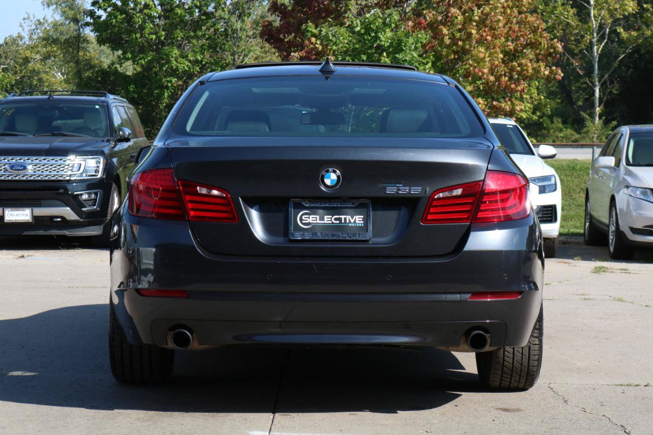 Used 2012 BMW 535i xDrive Sedan AWD/4WD image 9