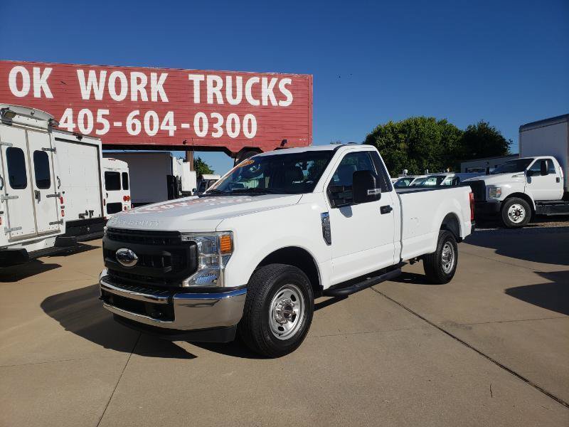 Used 2022 Ford F250 XL w/ Power Equipment Group RWD image 3