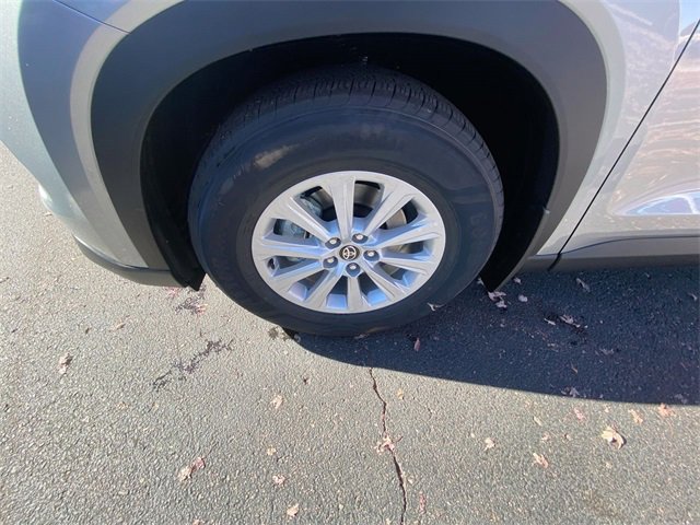 New 2026 Toyota Grand Highlander XLE image 10