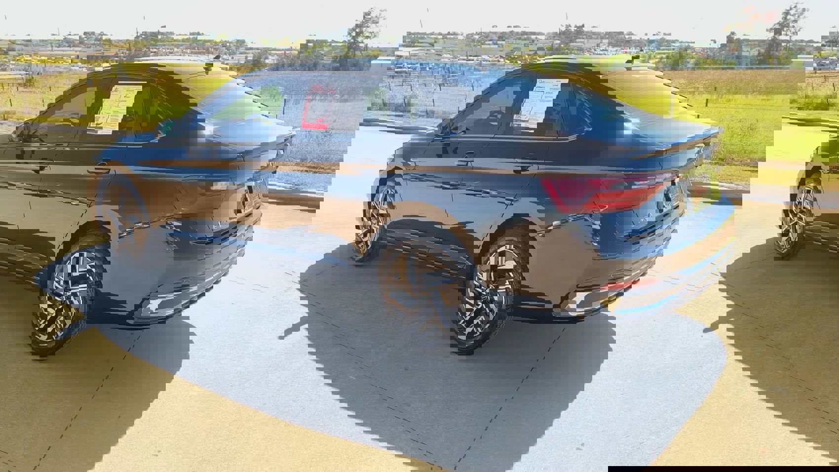 Used 2024 Volkswagen Jetta SEL image 5