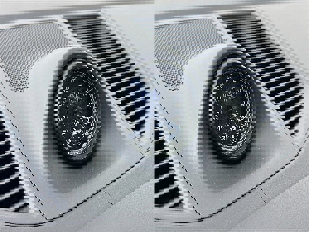 New 2026 Porsche Macan GTS image 19