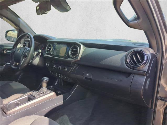 Used 2019 Toyota Tacoma TRD Sport w/ Technology Package RWD image 29