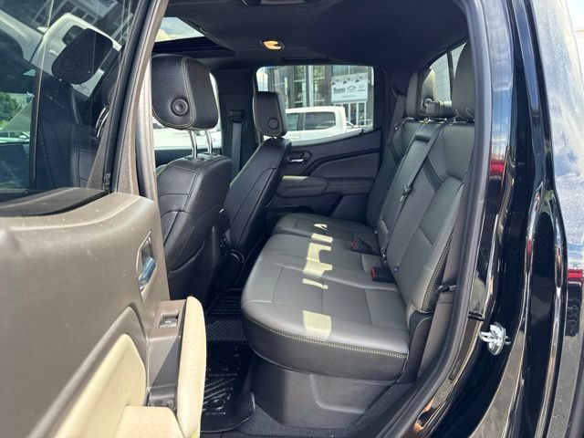 Used 2025 Chevrolet Colorado ZR2 w/ Technology Package AWD/4WD image 15