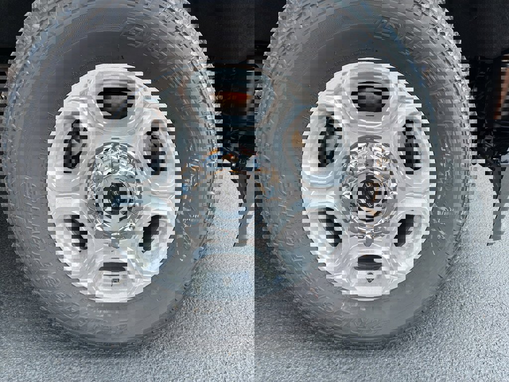 New 2026 Ford F350 XLT w/ XLT Premium Package image 12