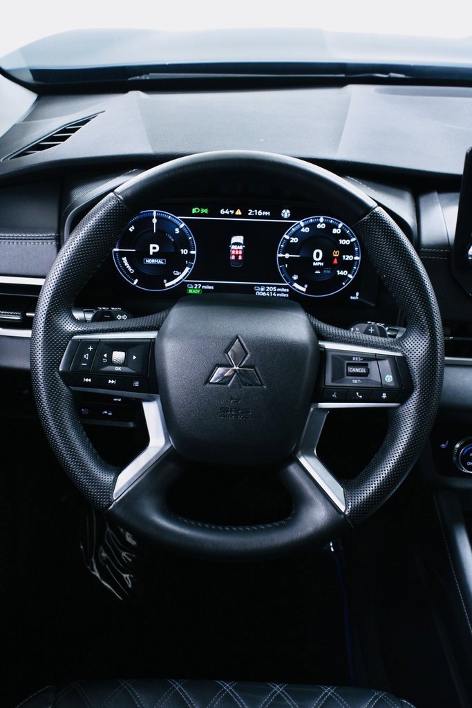 Used 2023 Mitsubishi Outlander SEL image 15