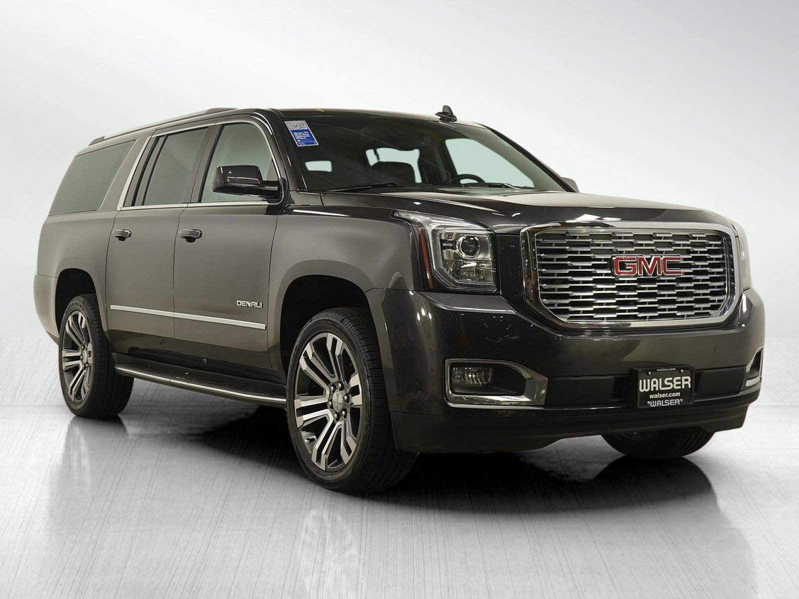 Used 2018 GMC Yukon XL Denali w/ Open Road Package image 7