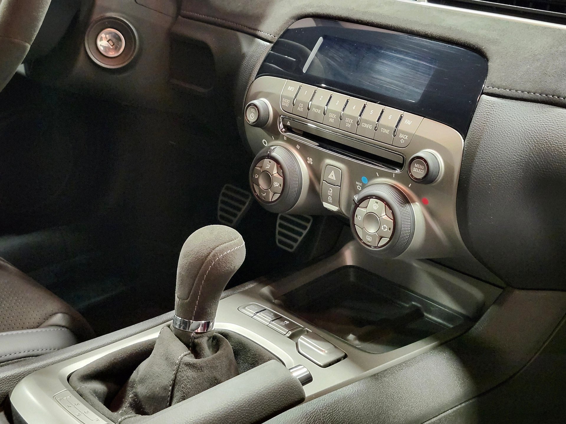 Used 2015 Chevrolet Camaro Z/28 RWD image 27