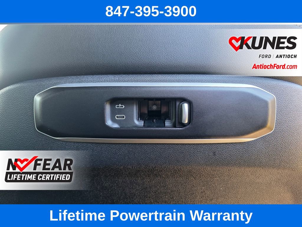 Used 2024 BMW X5 xDrive40i w/ Premium Package AWD/4WD image 33