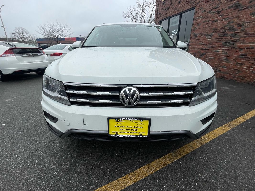 Used 2018 Volkswagen Tiguan SEL image 8