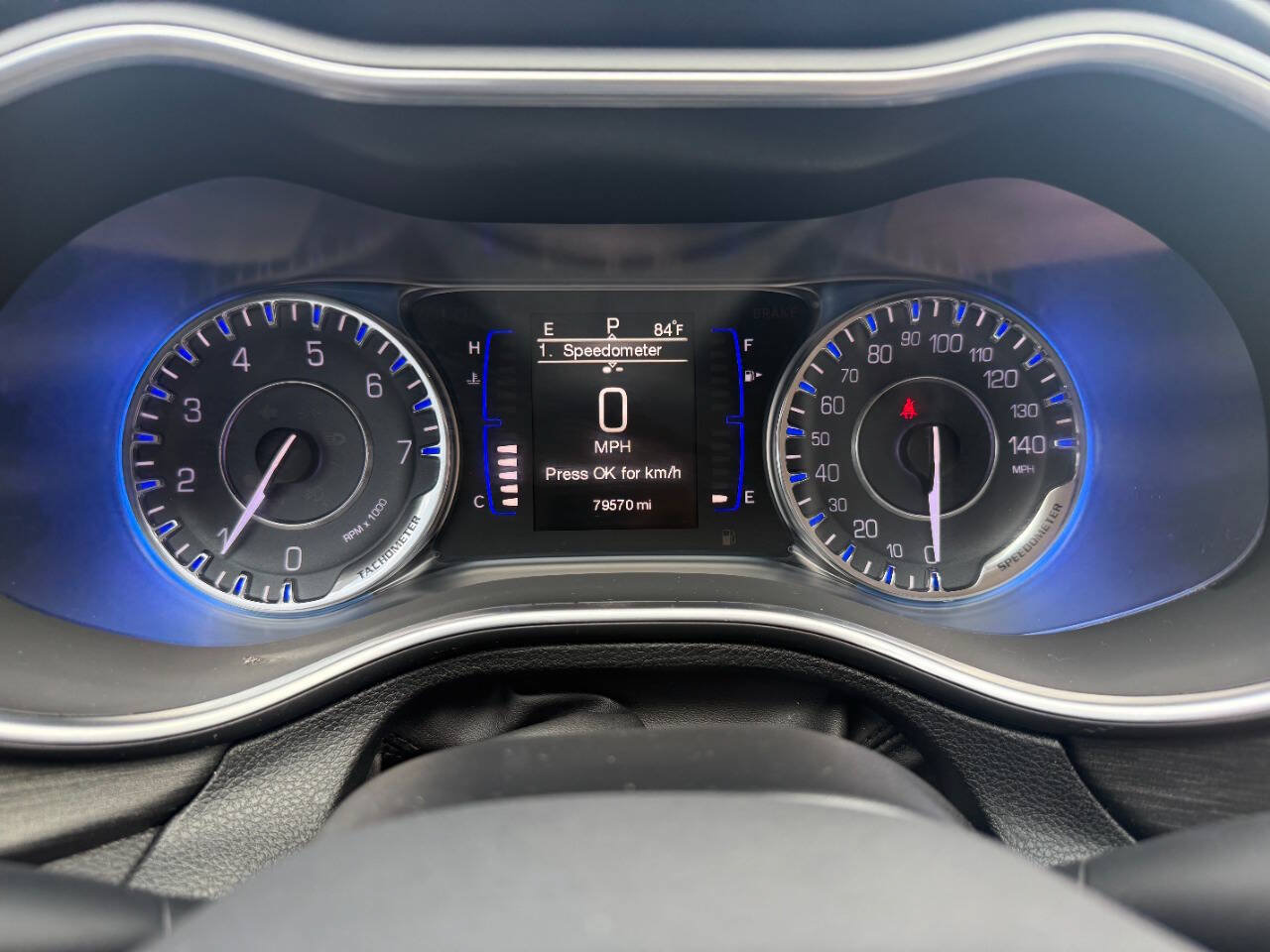 Used 2015 Chrysler 200 Limited w/ Convenience Group FWD image 16